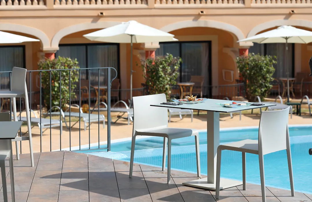 Mon Port Hotel & Spa-1