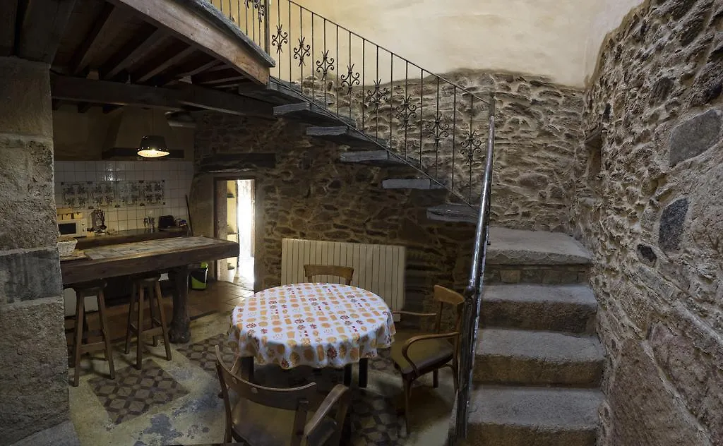 Hotel Rural Bermellar-1