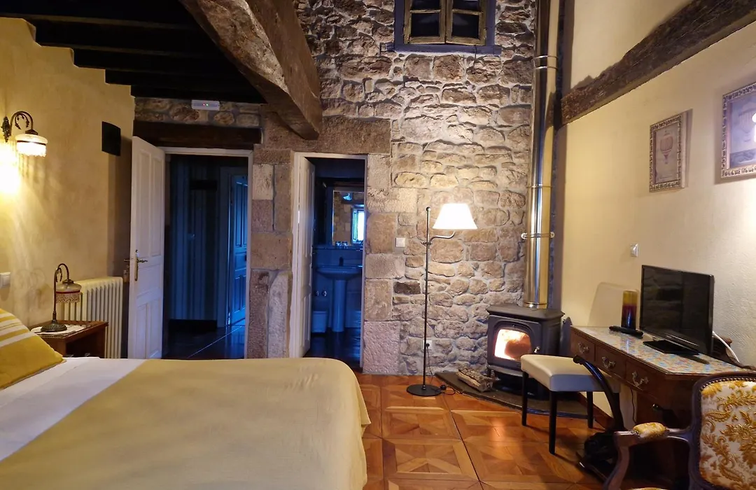 Hotel la Casona de Barrio, Alto Campoo-1
