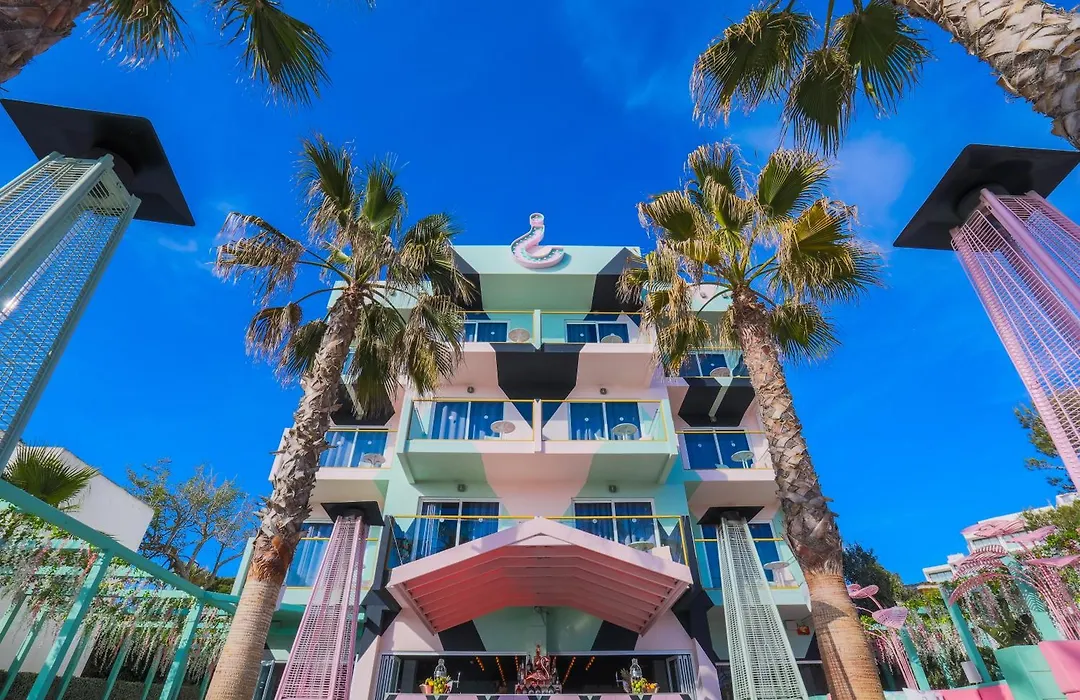 Wi-Ki-Woo Boutique Hotel-1