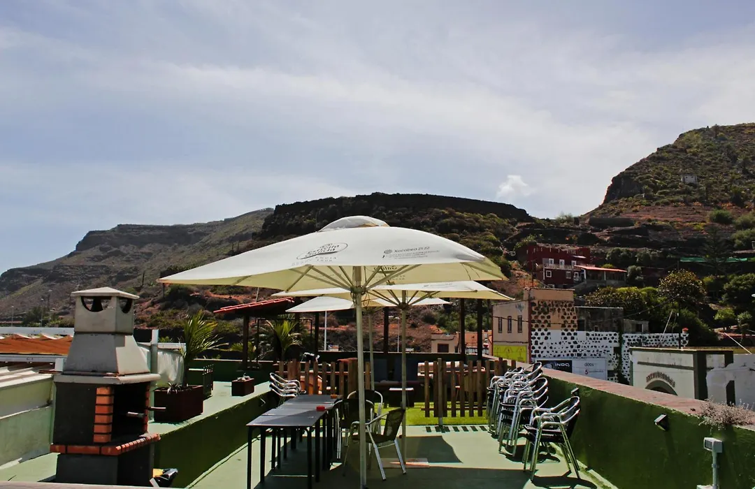 Atlantis Surf Hostel-1