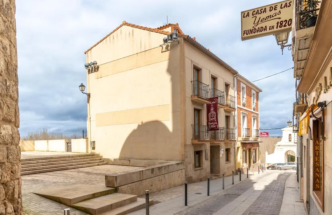 Hostal SIN RECEP24H Puerta de la Villa - Pet friendly&Restaurante-1