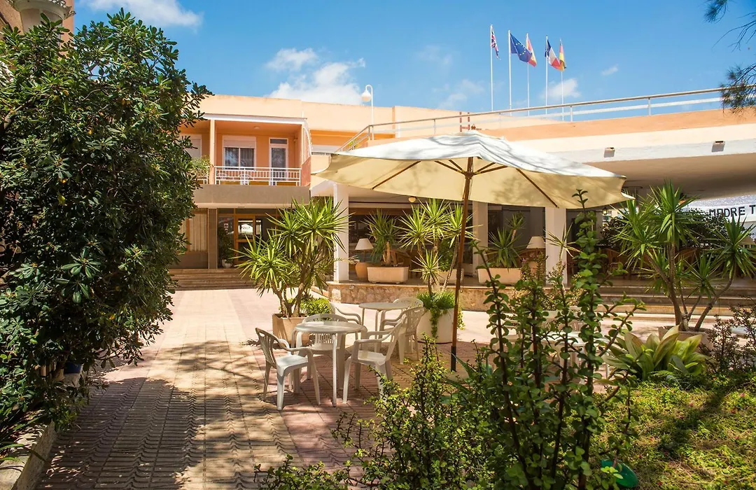 Hotel Avenida-1