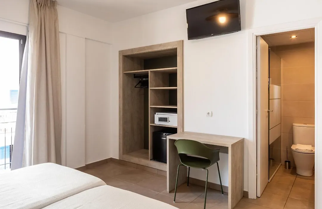 Hostal Alicante-1