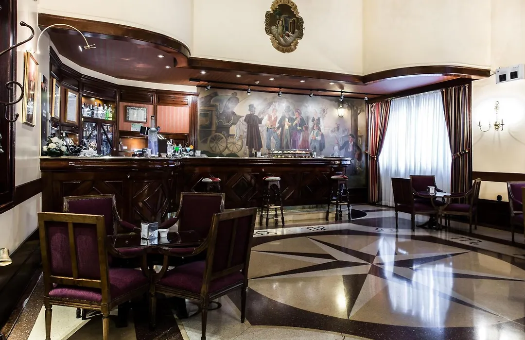 Hotel Carlton-1