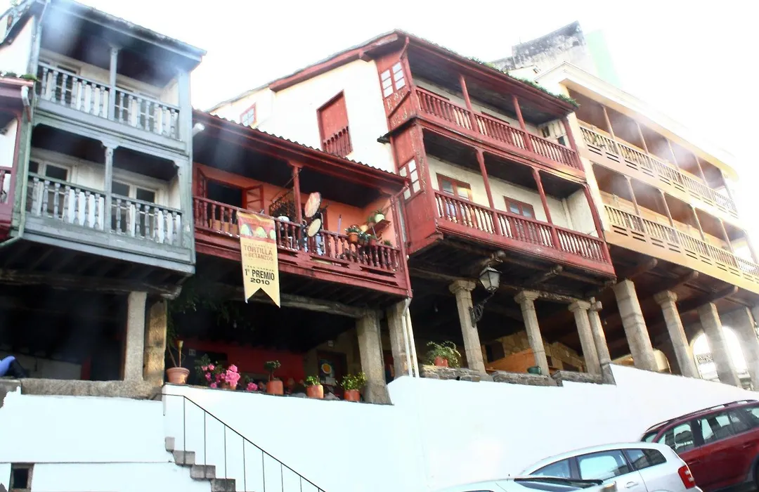 Hotel Garelos Betanzos-1