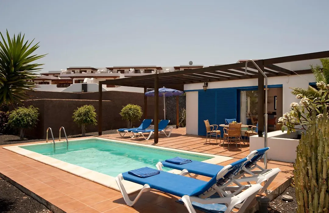Villas Las Marinas-1
