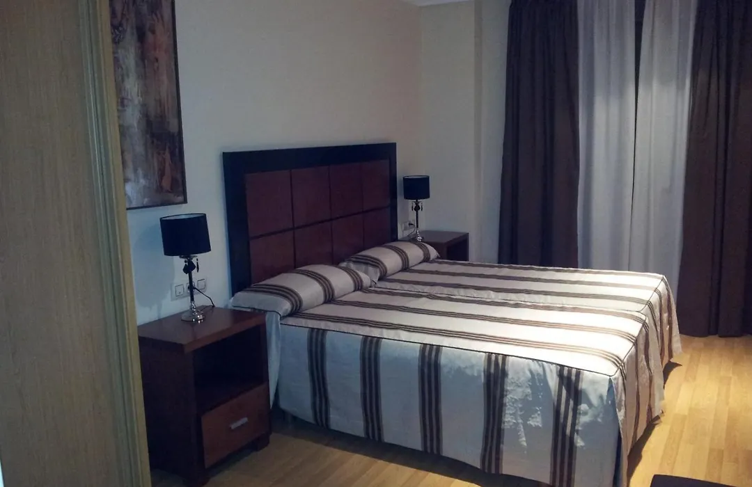 Hotel AV Apartamentos Lobios-1