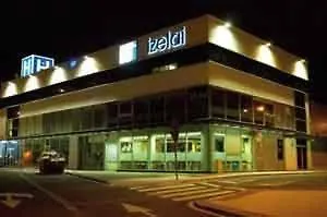 Hotel Izelai-1