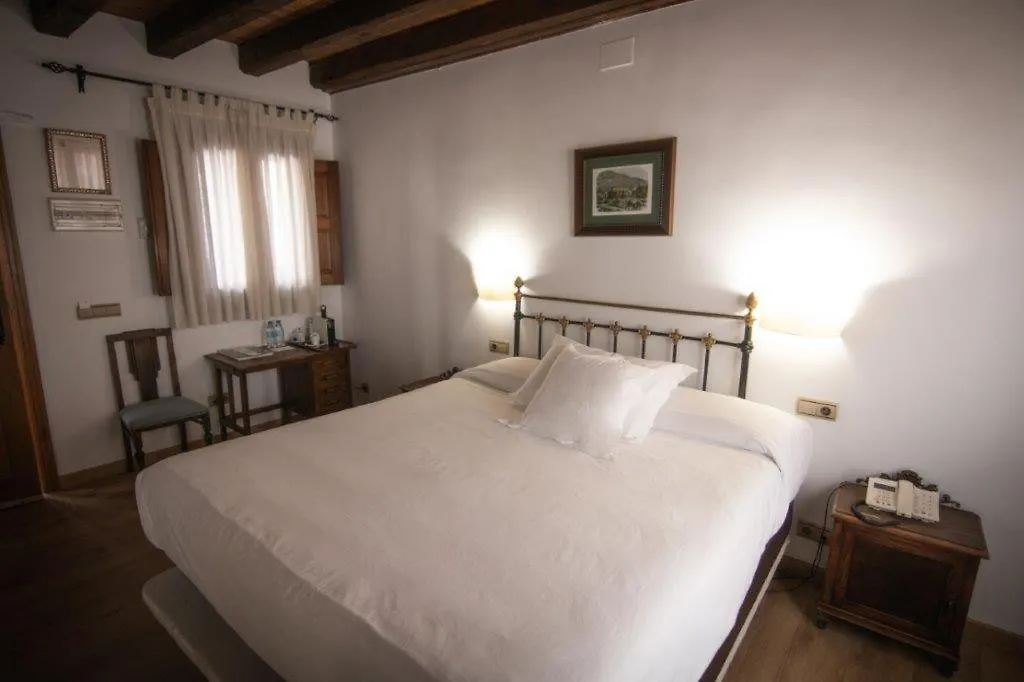 Hotel Rural Abadía de Yuste-1