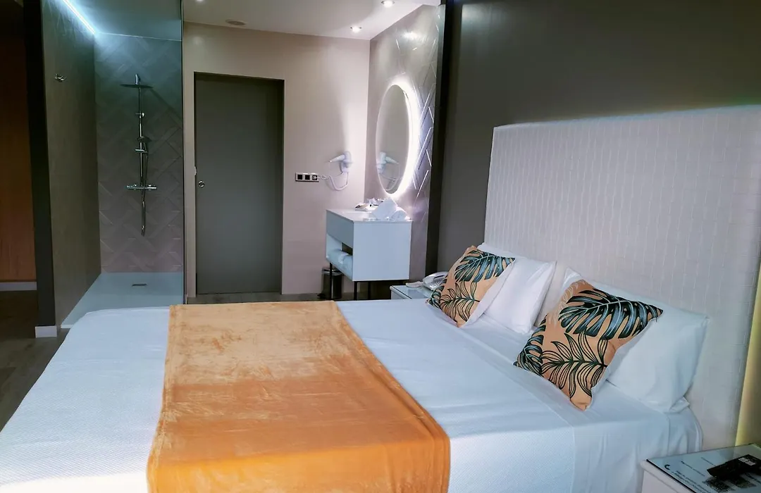 Motel Trebol-1