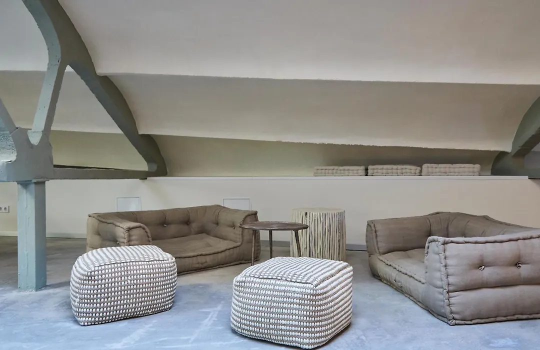 Ola Living Hostal Tetuan-1