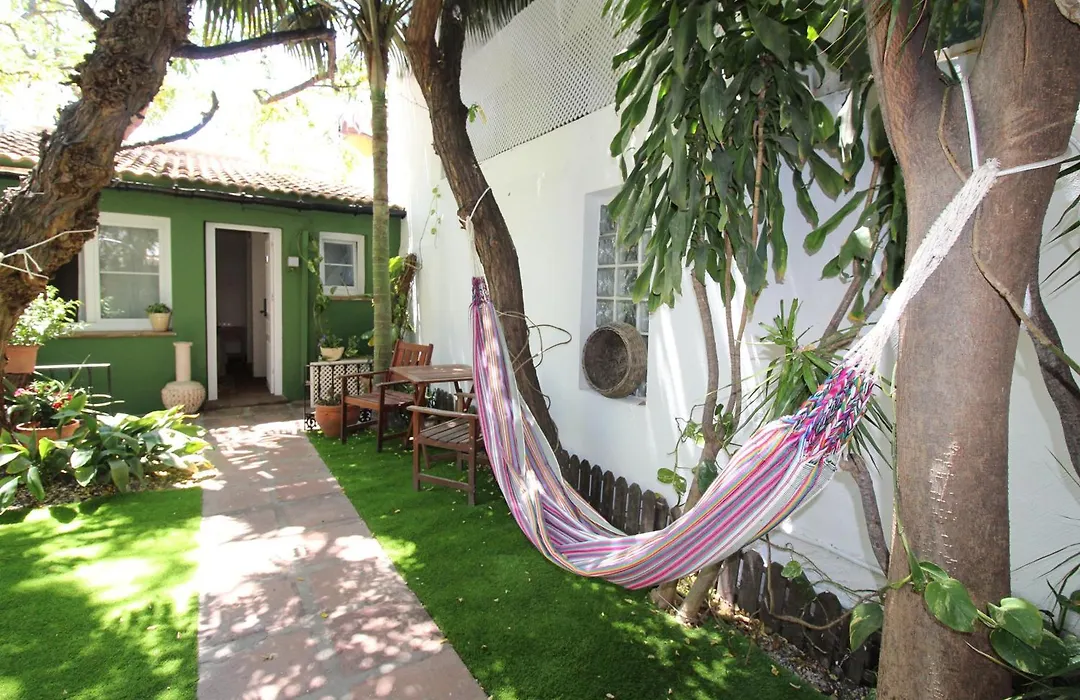 Hostal Las Acacias-1