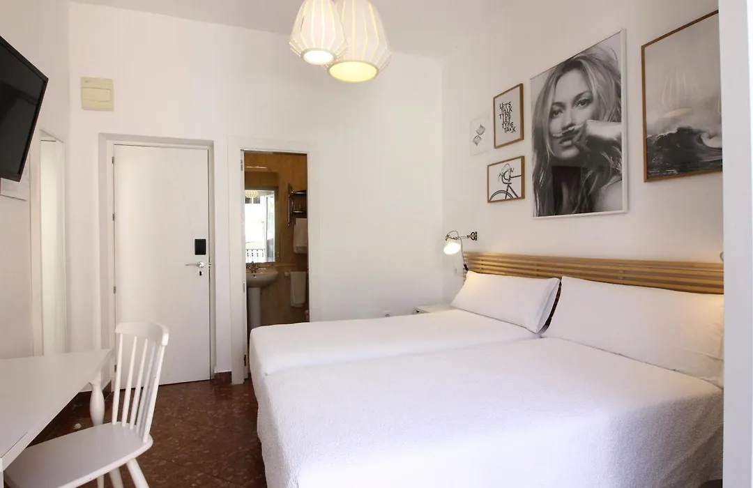 Las Atarazanas - Design Hostal-1