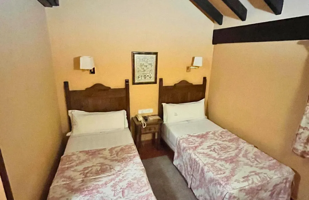 Hotel Rebeco-1