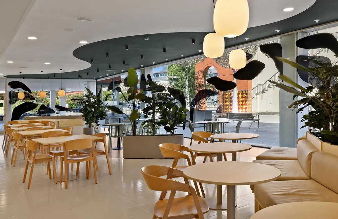 B&B Hotel Girona 3-1