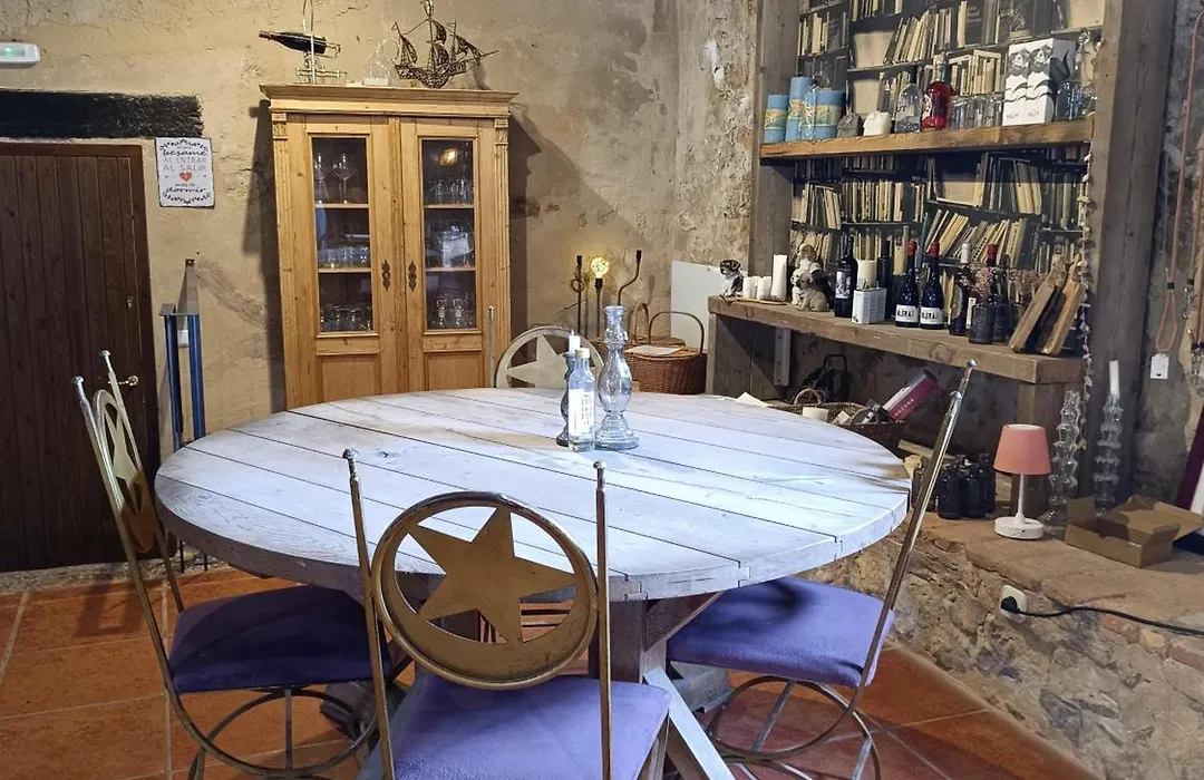 Mas Del Llop Blanc - Dog Friendly Hostal Rural - B&B-1
