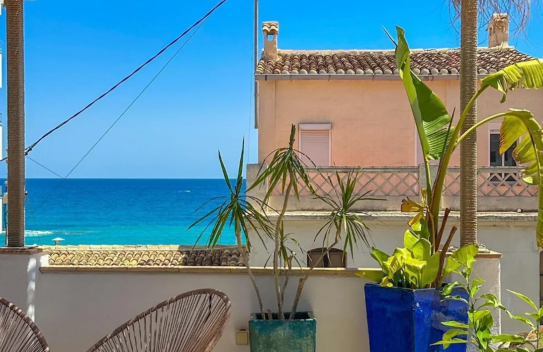 Moona Hostal Altea-1