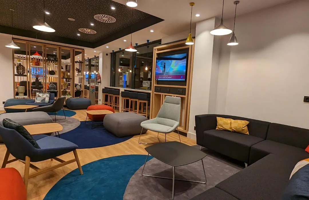 Holiday Inn Express Bilbao Airport By Ihg-1