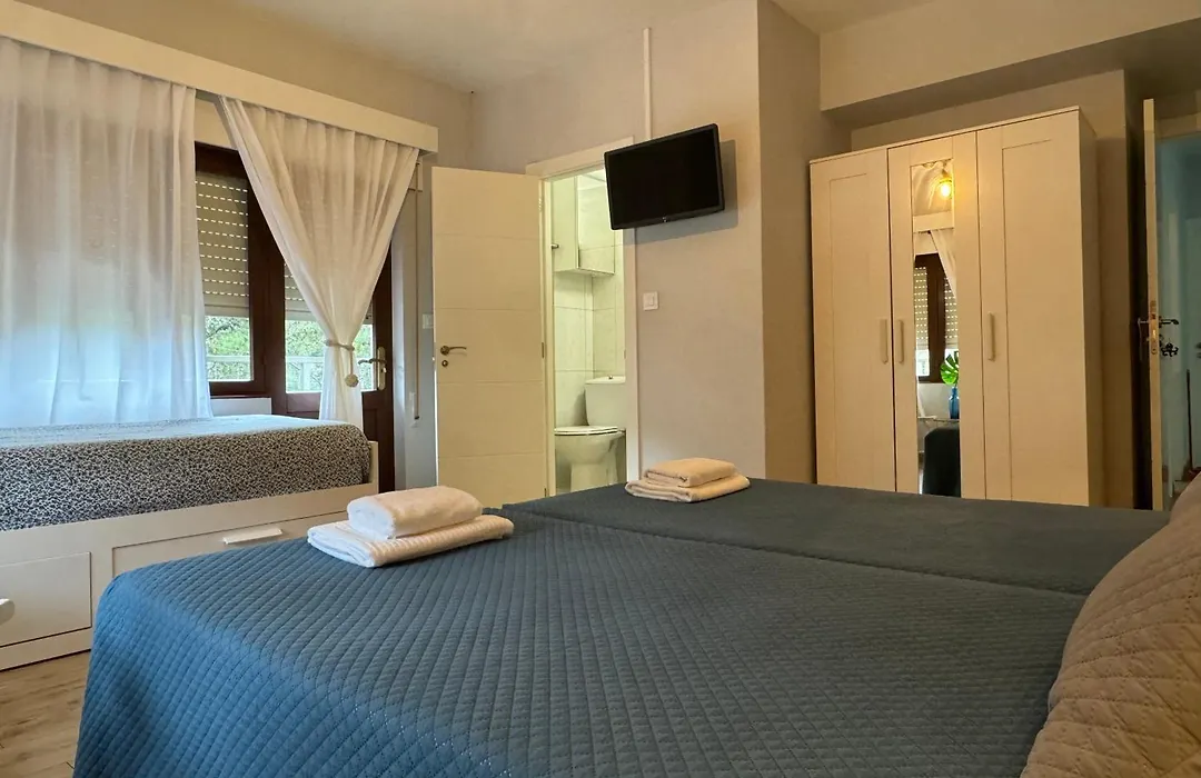 Hostal Barco Da Vella-1