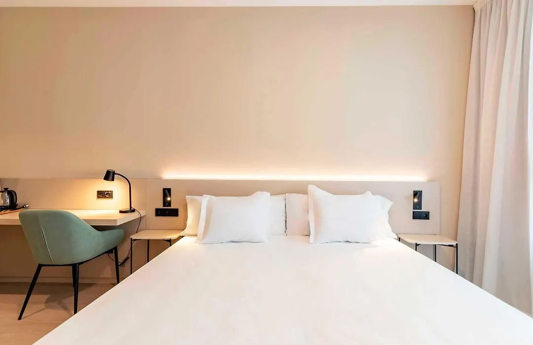 Hq Arena Hotel-1