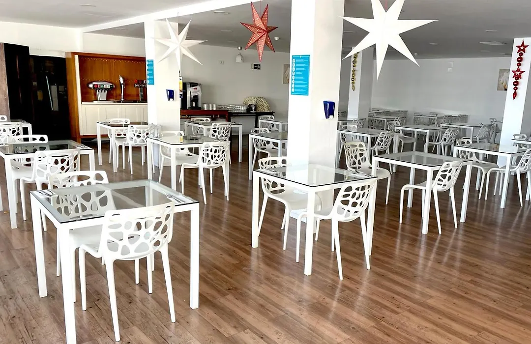 Hotel Plaza Palmeras-1