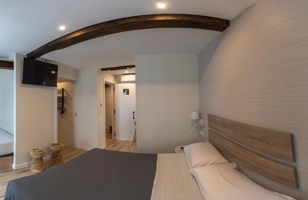 Noaru Apartamentos Deluxe-1