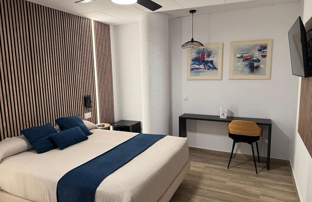 ROVIOR Rooms&Café-1