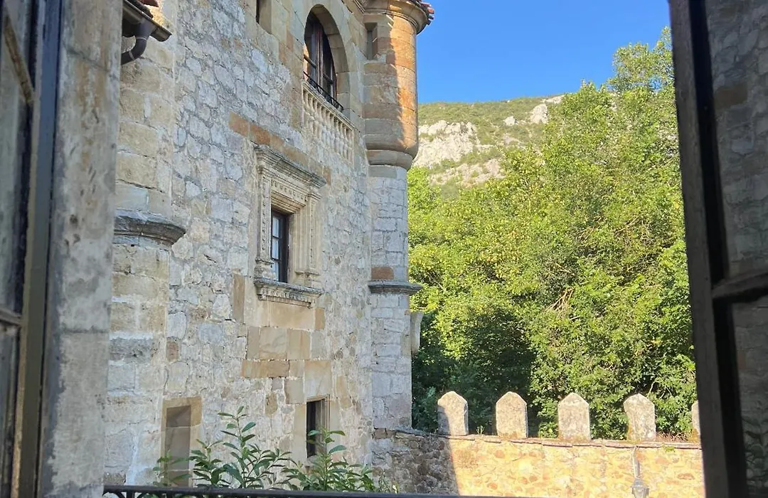 Palacio de los Alvarado-1