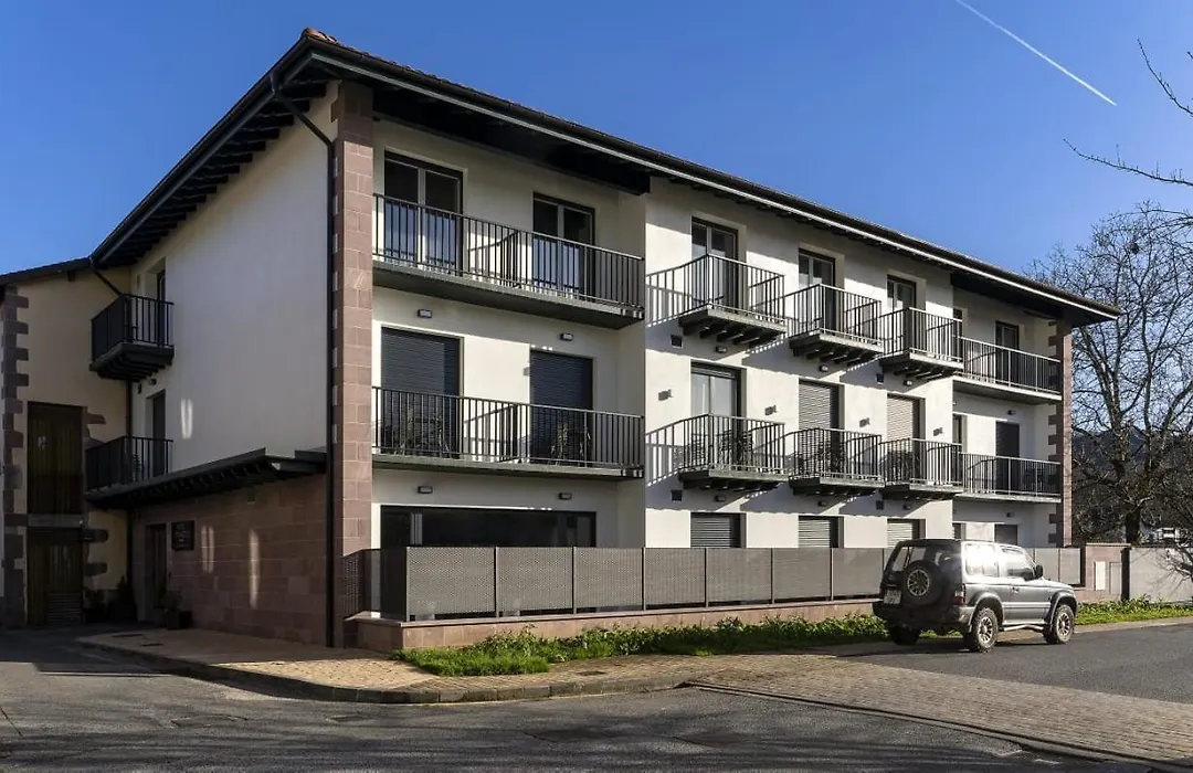 Hotel Trinkete-1