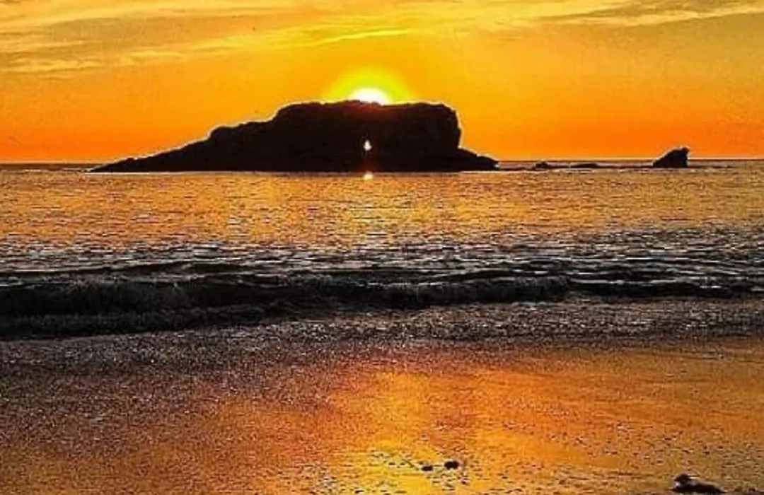 Alojamiento Monte y Mar-1