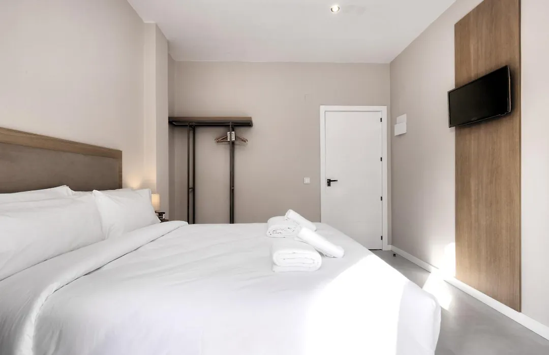 Hostal Puerta Almar-1