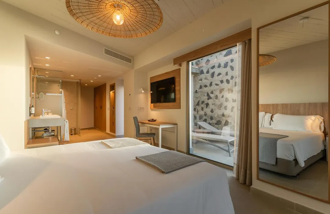Bancal Hotel And Spa-1