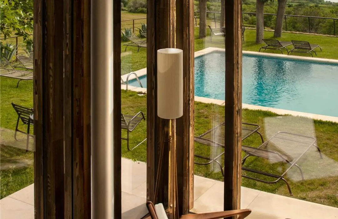 Casa Boumort-1