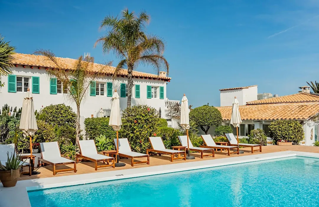 The Sea Club-1