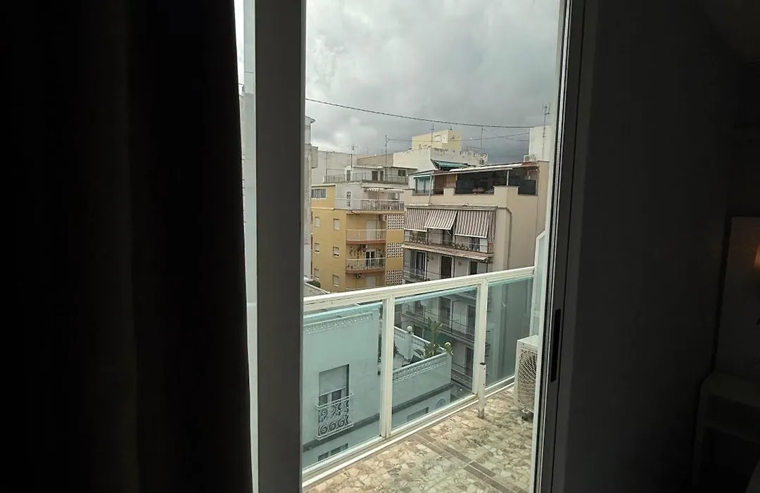 Hostal B&B Benidorm-1