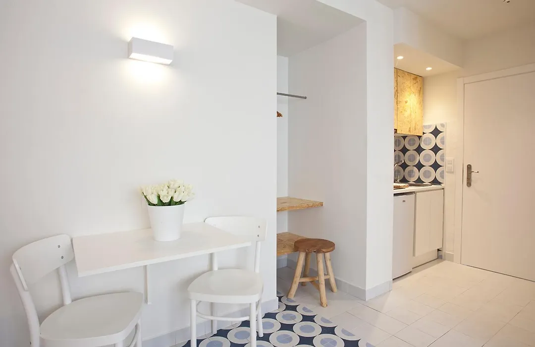 Bj Cala Morlanda Estudios (Adults Only)-1