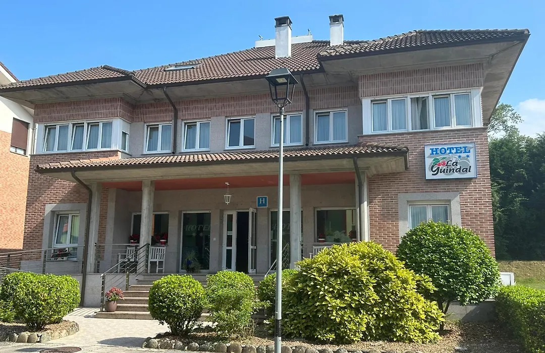Hotel La Guindal-1