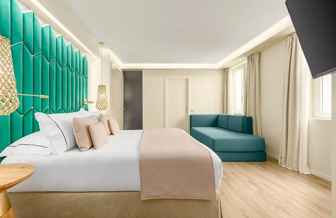 Room Mate Macarena – Gran Vía-1
