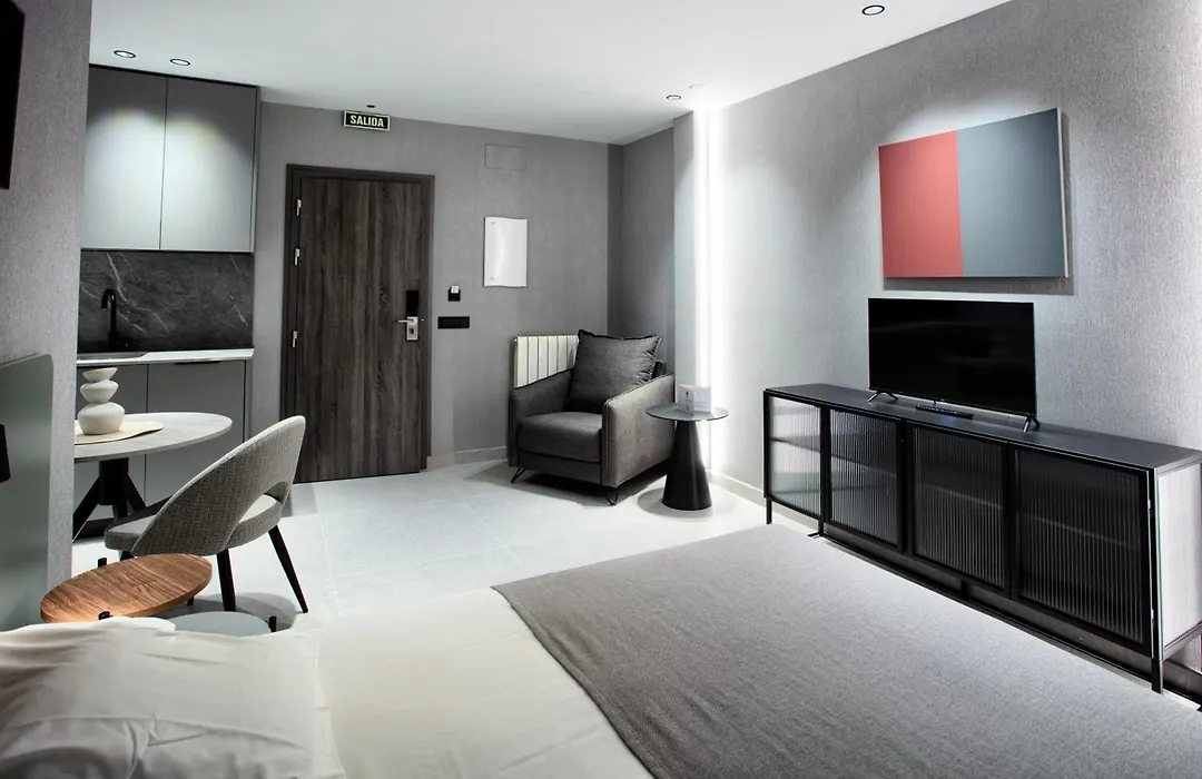 Hotel Gran Via-1
