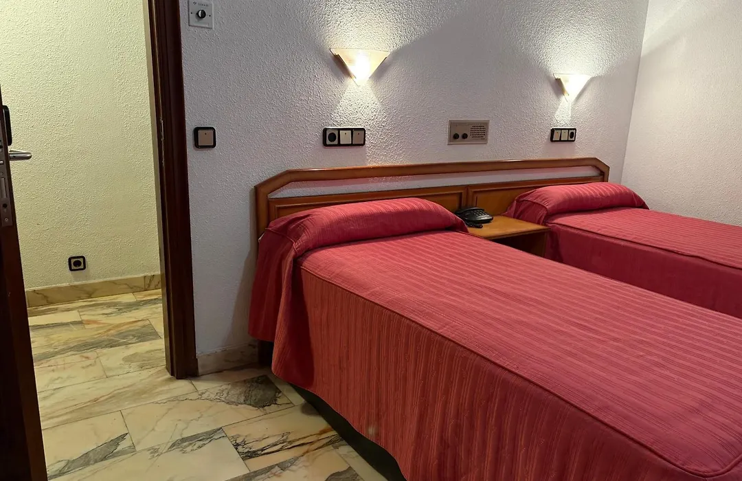 Hotel Amefa-1