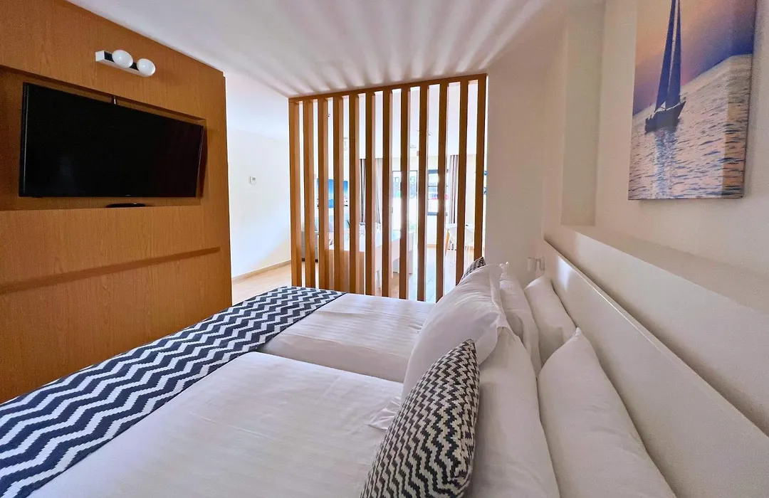 Hotel Cordial Marina Blanca-1