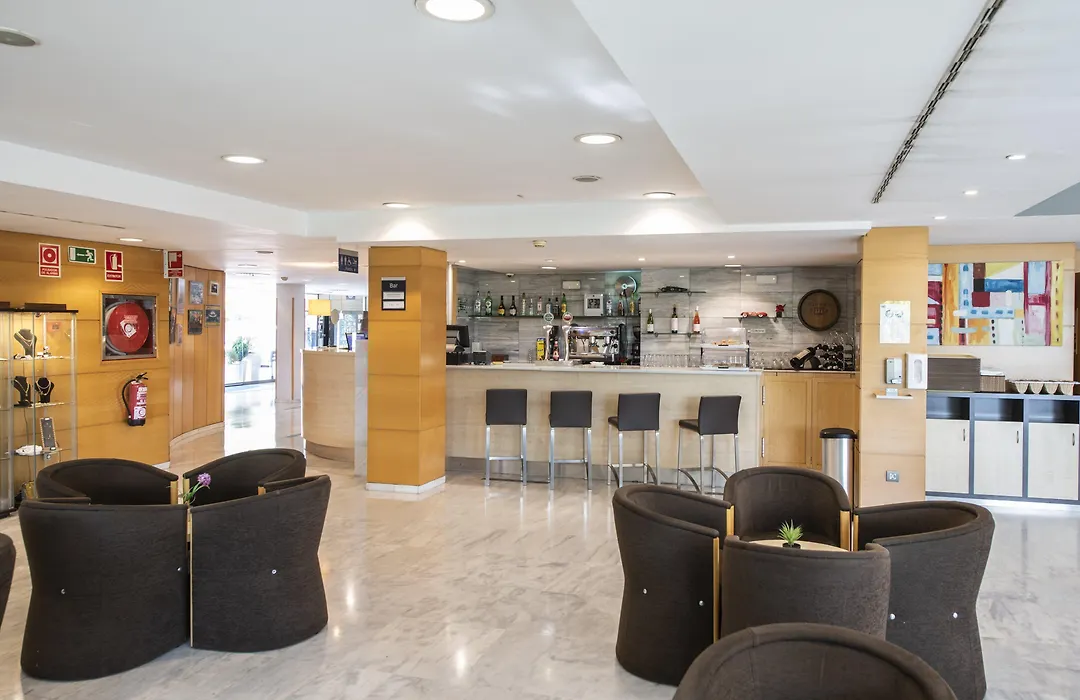 Holiday Inn Express Barcelona - Montmelo By Ihg-1