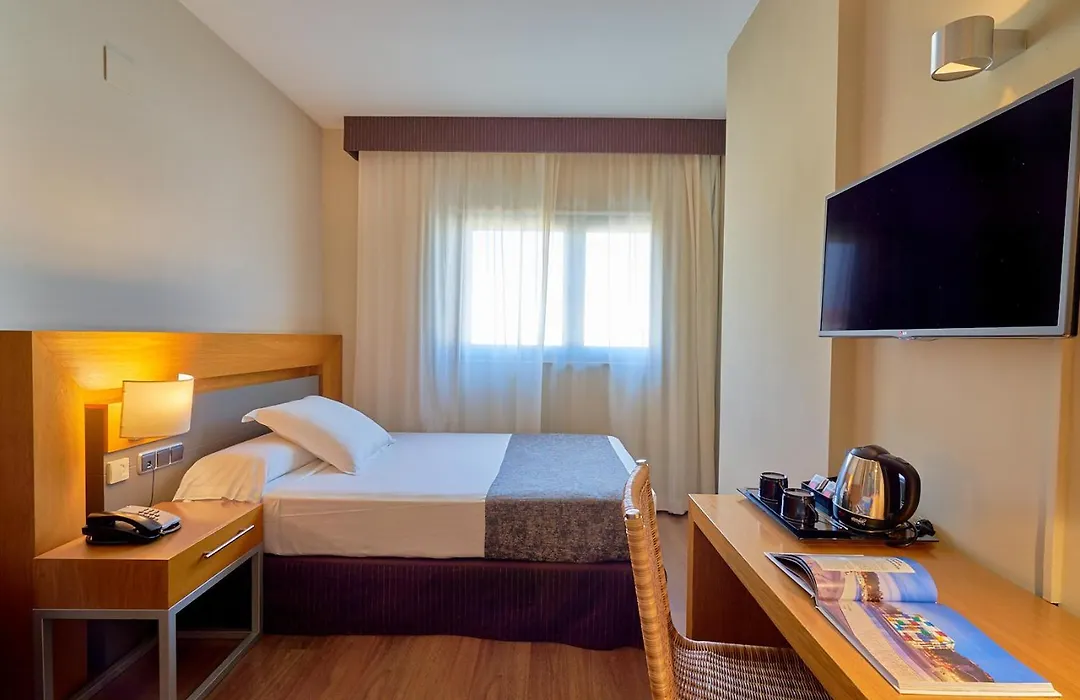 Hotel Guadalmedina-1