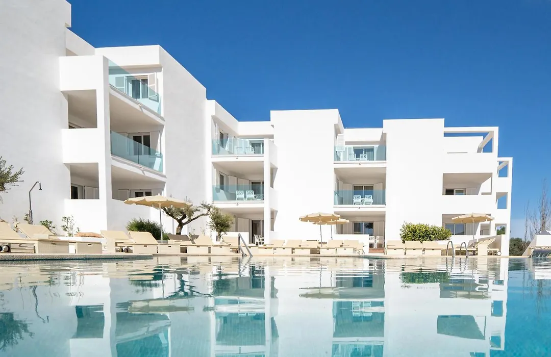 Marsenses Ferrera Blanca Hotel Family-1