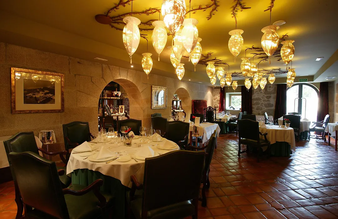 Pazo Los Escudos Hotel Spa & Resort-1