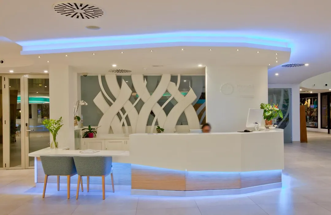 Marvell Club Hotel & Apartments-1