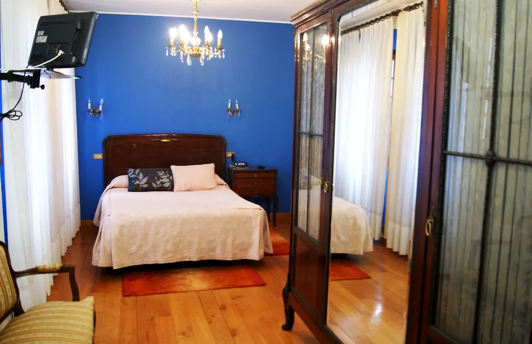Casa Espana-1
