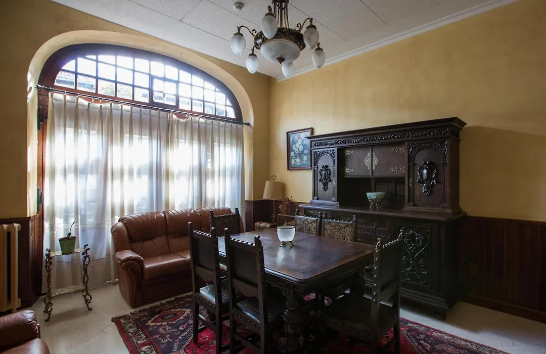 Casa Espana-1
