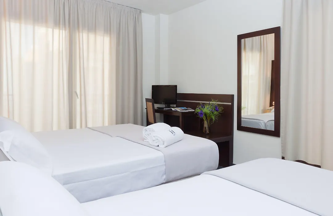 Hotel Los Girasoles By Maxi Hoteles-1